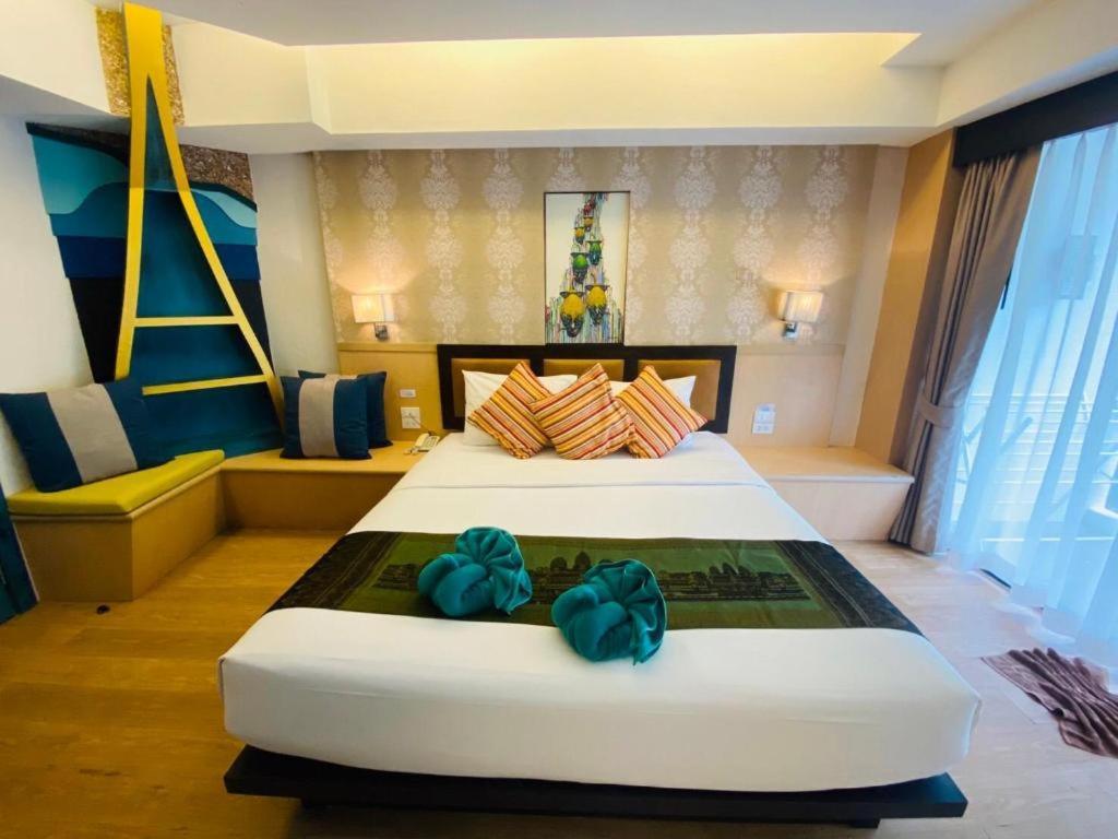 Phi Phi Nice Beach Hotel Hip Luaran gambar